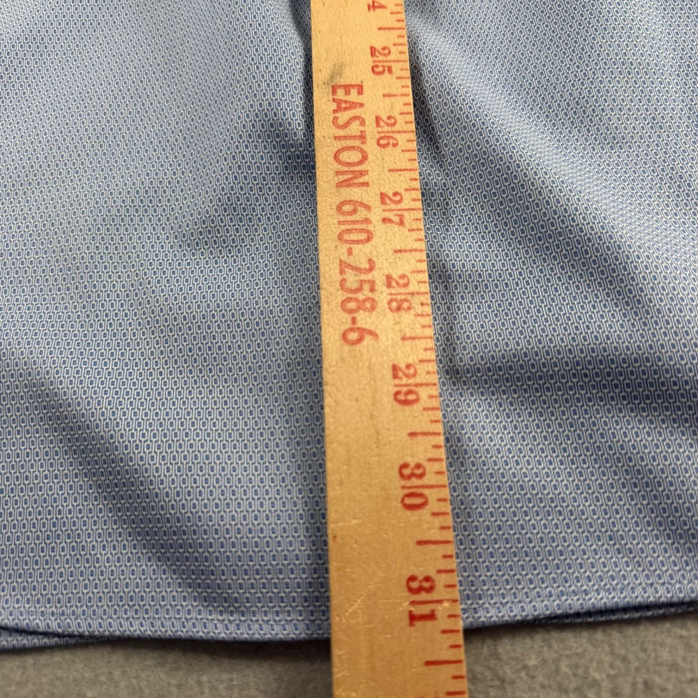 Hart Schaffner Marx Mens 16.5 33 Pima Cotton Non-Iron Blue Geometric Dress Shirt - Picture 7 of 11